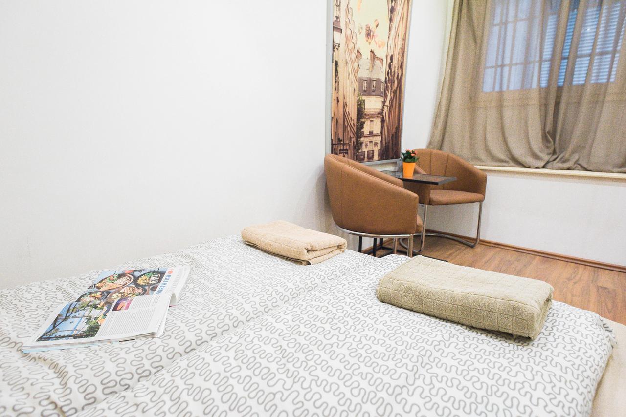 D.five Stylish Studio At Parliament Appartement